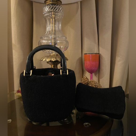 Sarah Oliver Handbads please check or picture of condition - Picture 4 of 17